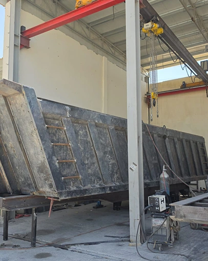 welding workshop for trailers fabrication 2xl and 3xl